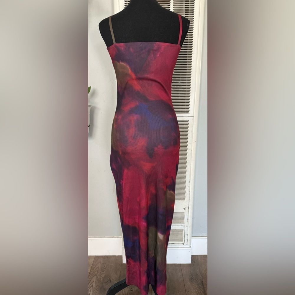 **Sold** - Picture 4 of 7